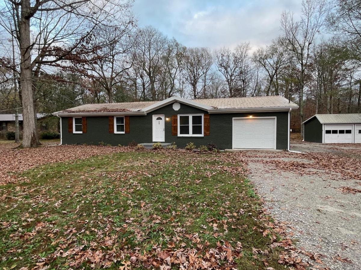 Remodeled Cottage With Sunroom Manchester Exterior photo